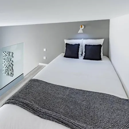 Le Diamant Agenais - Appart'hotel - Clim - Netflix - Parking Gratuit - Nestor & Margot Apartment Agen